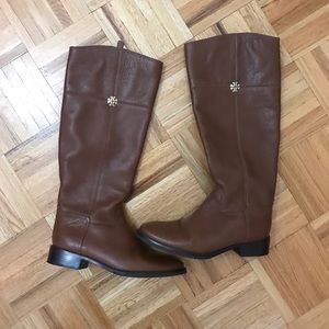 Tory Burch boots size 8